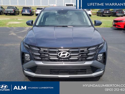 New 2026 Hyundai Tucson SE image 3