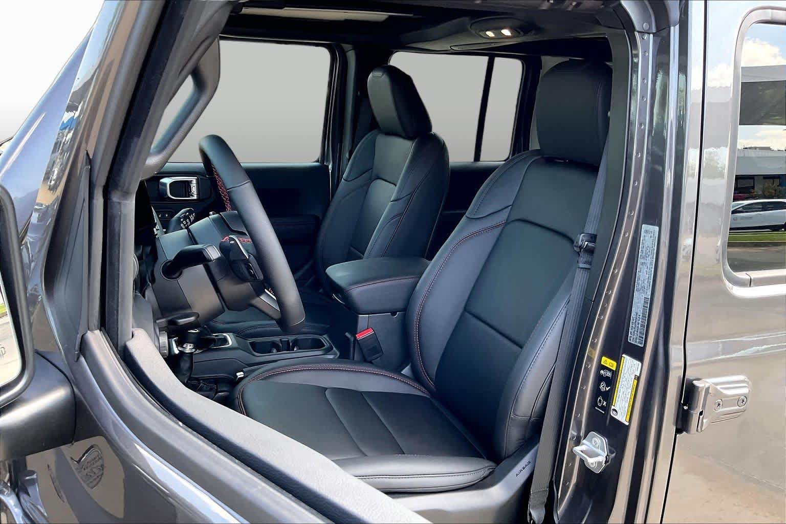 New 2027 Jeep Wrangler Unlimited Rubicon 392 AWD/4WD image 9