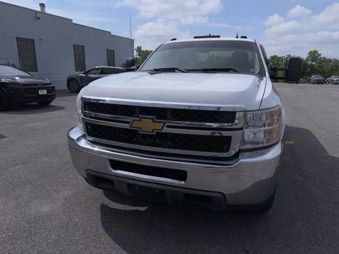 Used 2013 Chevrolet Silverado 2500 LT w/ Convenience Package AWD/4WD image 3