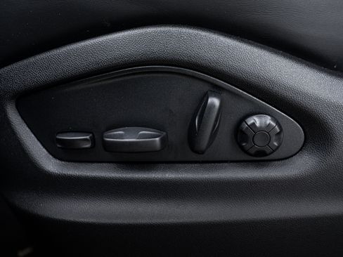 New 2026 Porsche Cayenne E-Hybrid Coupe image 21