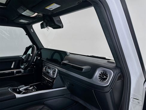 Certified 2022 Mercedes-Benz G 550 image 33