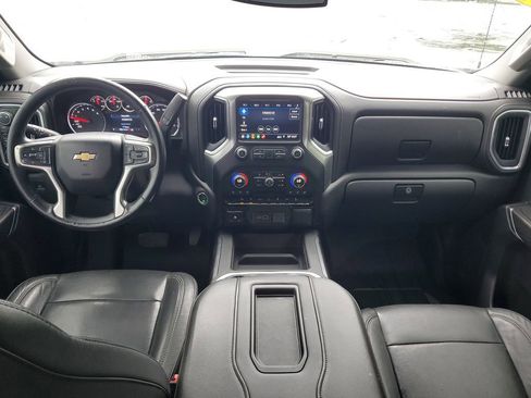 Used 2019 Chevrolet Silverado 1500 LTZ AWD/4WD image 10