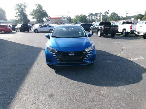 Used 2024 Nissan Versa SV FWD image 3