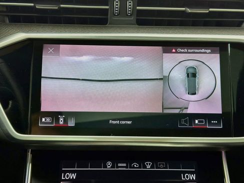 Certified 2022 Audi RS 6 w/ Executive Package AWD/4WD image 14
