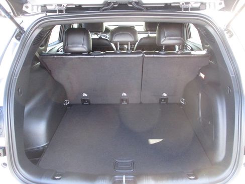 Used 2023 Jeep Compass Limited w/ Sun and Sound Group image 15