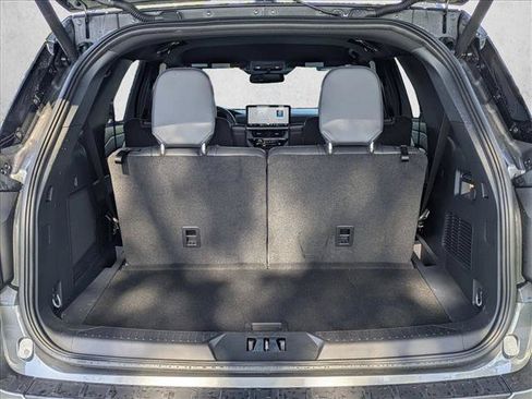 Used 2026 Ford Explorer ST RWD image 6