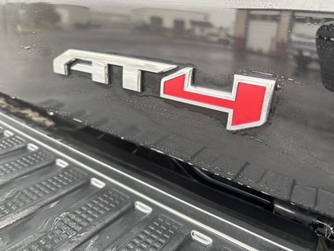 Used 2019 GMC Sierra 1500 AT4 image 11