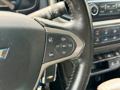 Used 2015 Chevrolet Colorado Z71 AWD/4WD image 11