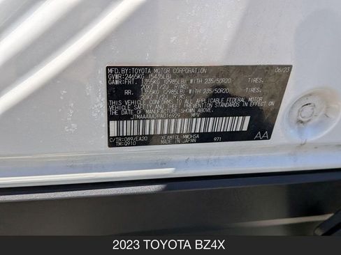 Used 2023 Toyota bZ4X FWD image 26