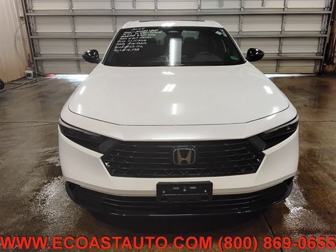 Used 2025 Honda Accord Sport image 7