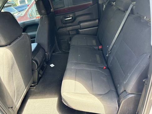 Used 2022 Chevrolet Silverado 1500 Custom w/ Safety Confidence Package image 4