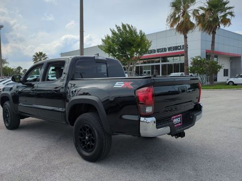 Used 2023 Toyota Tacoma SR5 RWD image 8
