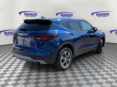 Used 2023 Chevrolet Blazer LT image 2