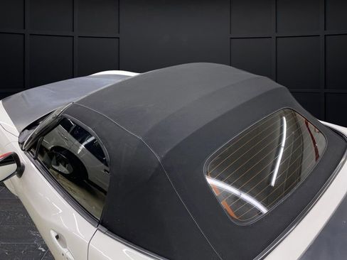 Used 2020 FIAT 124 Spider Abarth w/ Convenience Group image 46