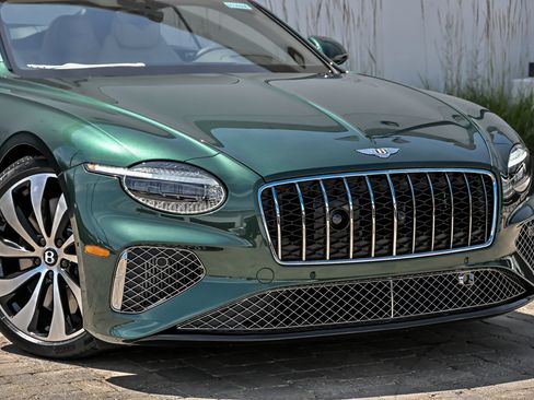 New 2026 Bentley Continental GT AWD/4WD image 2