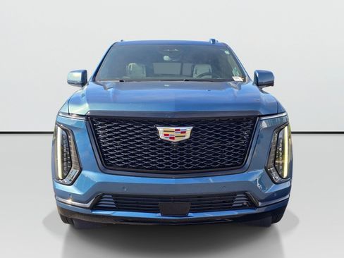Used 2025 Cadillac Escalade Sport Platinum AWD/4WD image 8