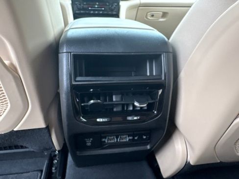 Used 2023 Jeep Grand Cherokee 4WD 4xe image 30