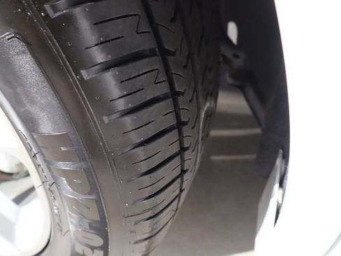 Used 2024 Dodge Durango GT RWD image 48
