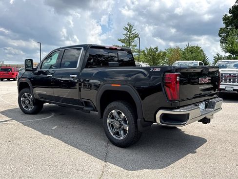 New 2026 GMC Sierra 2500 SLT AWD/4WD image 3