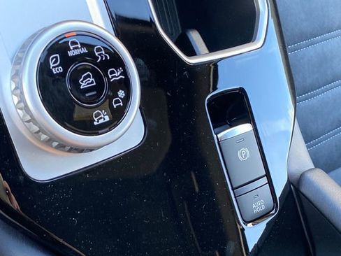 New 2026 Mitsubishi Outlander Ralliart AWD/4WD image 18