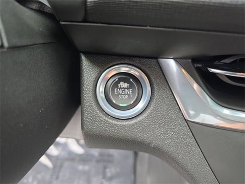 Certified 2024 Buick Envista Preferred w/ Convenience I Package image 28