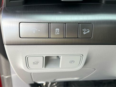 New 2026 Hyundai Kona Limited AWD/4WD image 32