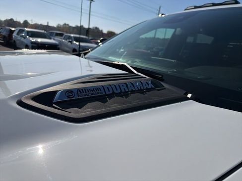 Used 2025 Chevrolet Silverado 3500 W/T w/ WT Convenience Package image 6