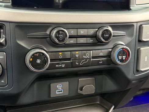 Used 2024 Ford F150 XL w/ Equipment Group 103A High image 37