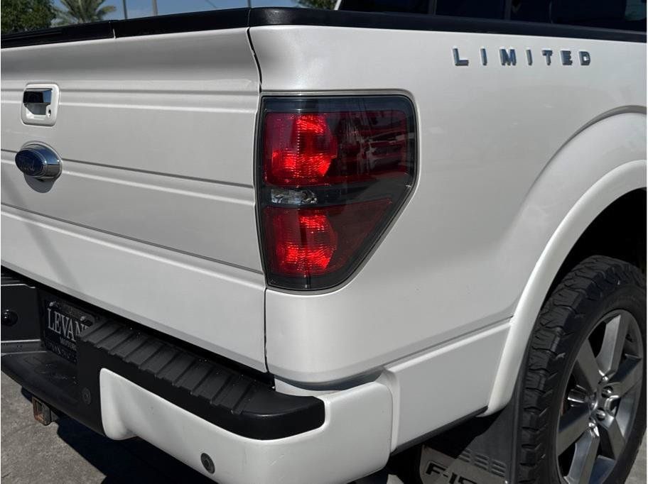 Used 2011 Ford F150 Lariat Limited AWD/4WD image 12