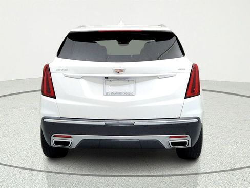 Used 2021 Cadillac XT5 Premium Luxury w/ LPO, Floor Liner Package FWD image 4