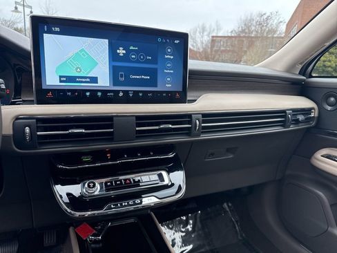 Used 2024 Lincoln Corsair Grand Touring w/ Equipment Group 302A image 19