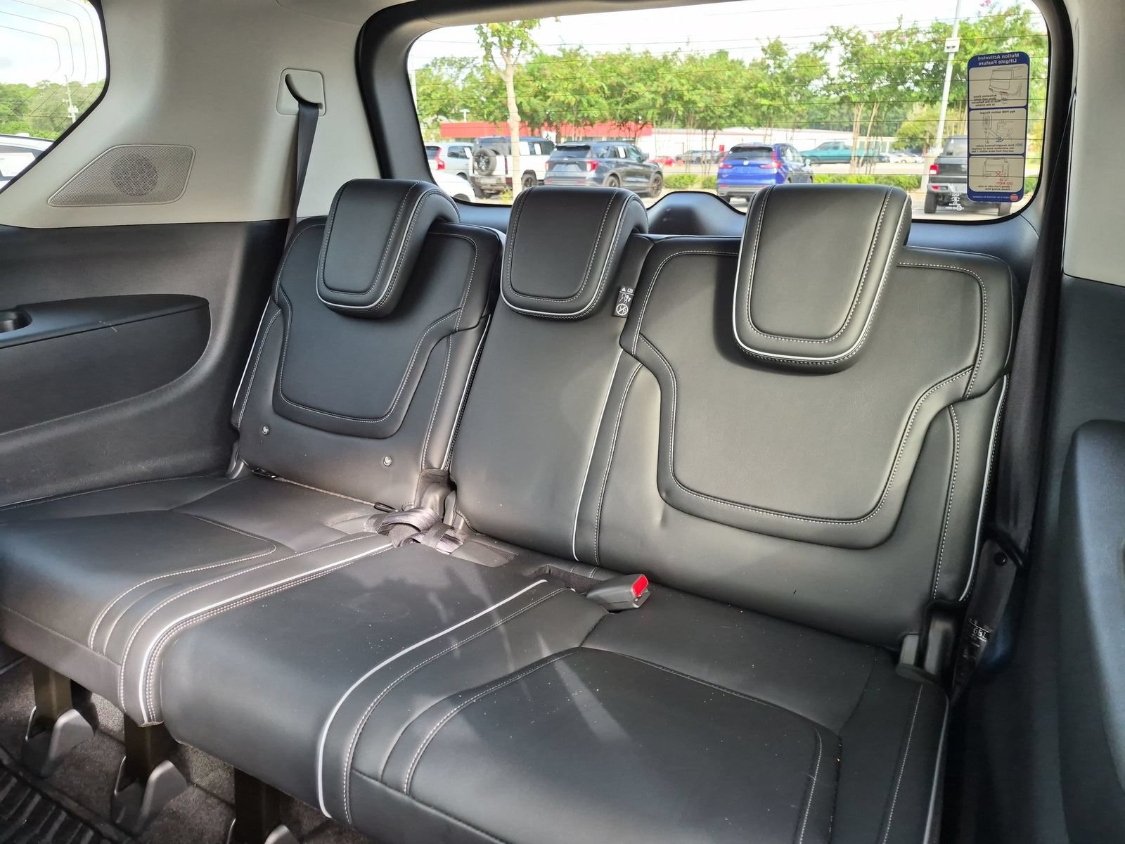 Used 2026 INFINITI QX80 Luxe w/ Cargo Package AWD/4WD image 31