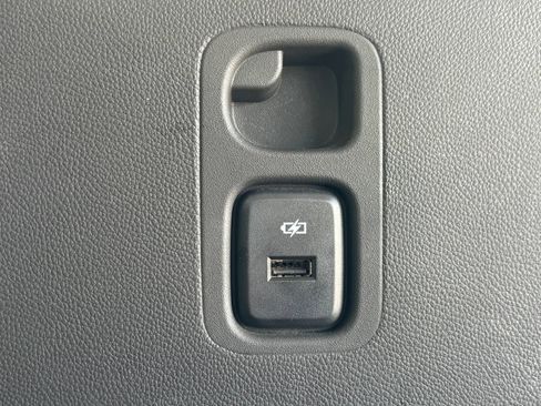 Used 2019 Buick Enclave Essence w/ Trailering Package, 5000 lbs. FWD image 17