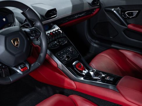 Used 2015 Lamborghini Huracan LP 610-4 AWD/4WD image 46