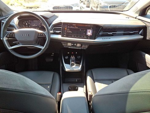 Used 2023 Audi Q4 e-tron Premium w/ Convenience Package AWD/4WD image 10