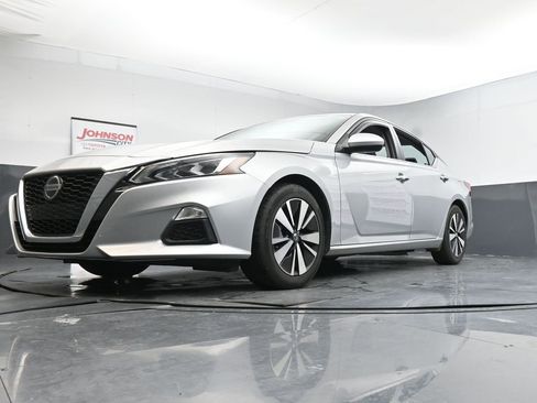 Used 2022 Nissan Altima 2.5 SV image 20