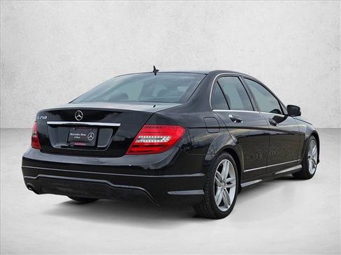 Used 2014 Mercedes-Benz C 250 Sedan image 5