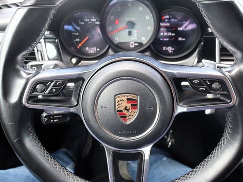Used 2017 Porsche Macan S AWD/4WD image 34