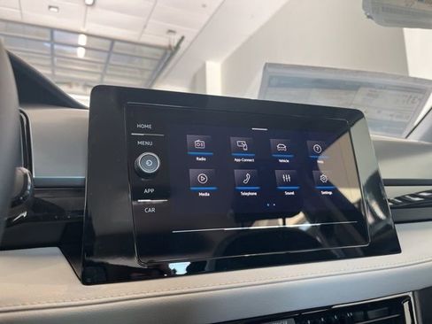 New 2026 Volkswagen Taos S image 15