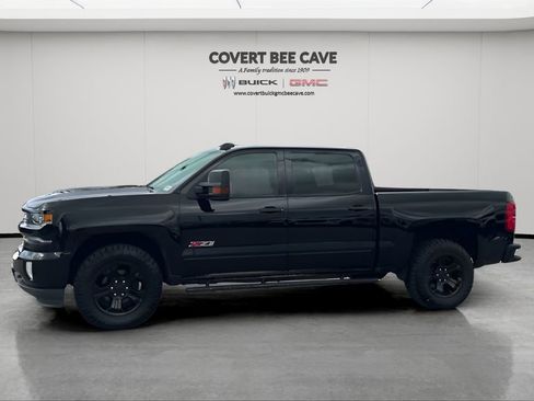 Used 2017 Chevrolet Silverado 1500 LTZ Z71 w/ LTZ Plus Package image 4