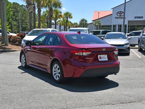 Certified 2024 Toyota Corolla LE FWD image 3