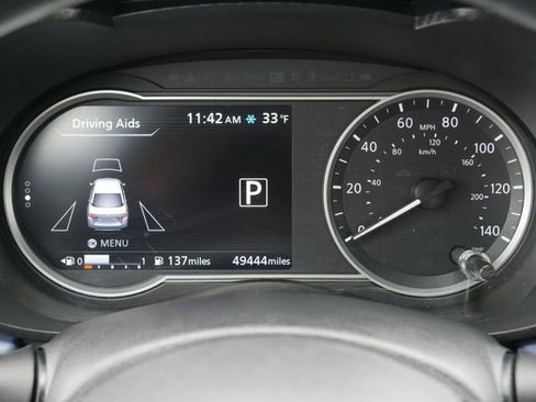 Used 2023 Nissan Versa SV image 29