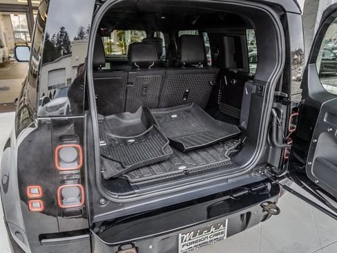Used 2020 Land Rover Defender 110 X image 11