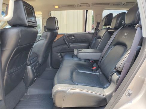 Used 2014 INFINITI QX80 4WD w/ Theater Package image 31