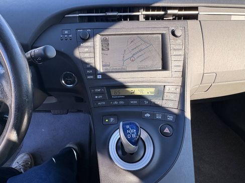 Used 2010 Toyota Prius FWD image 33