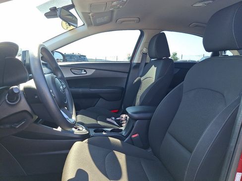 Used 2020 Kia Forte LXS FWD image 14