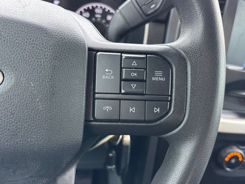 Used 2021 Ford F150 XLT AWD/4WD image 24