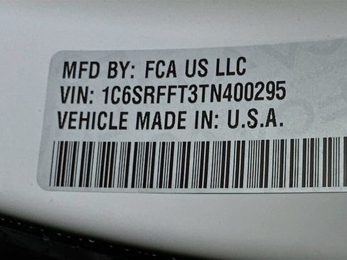 New 2026 RAM 1500 4x4 Crew Cab image 16