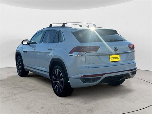Used 2022 Volkswagen Atlas Cross Sport SEL Premium R-Line image 3