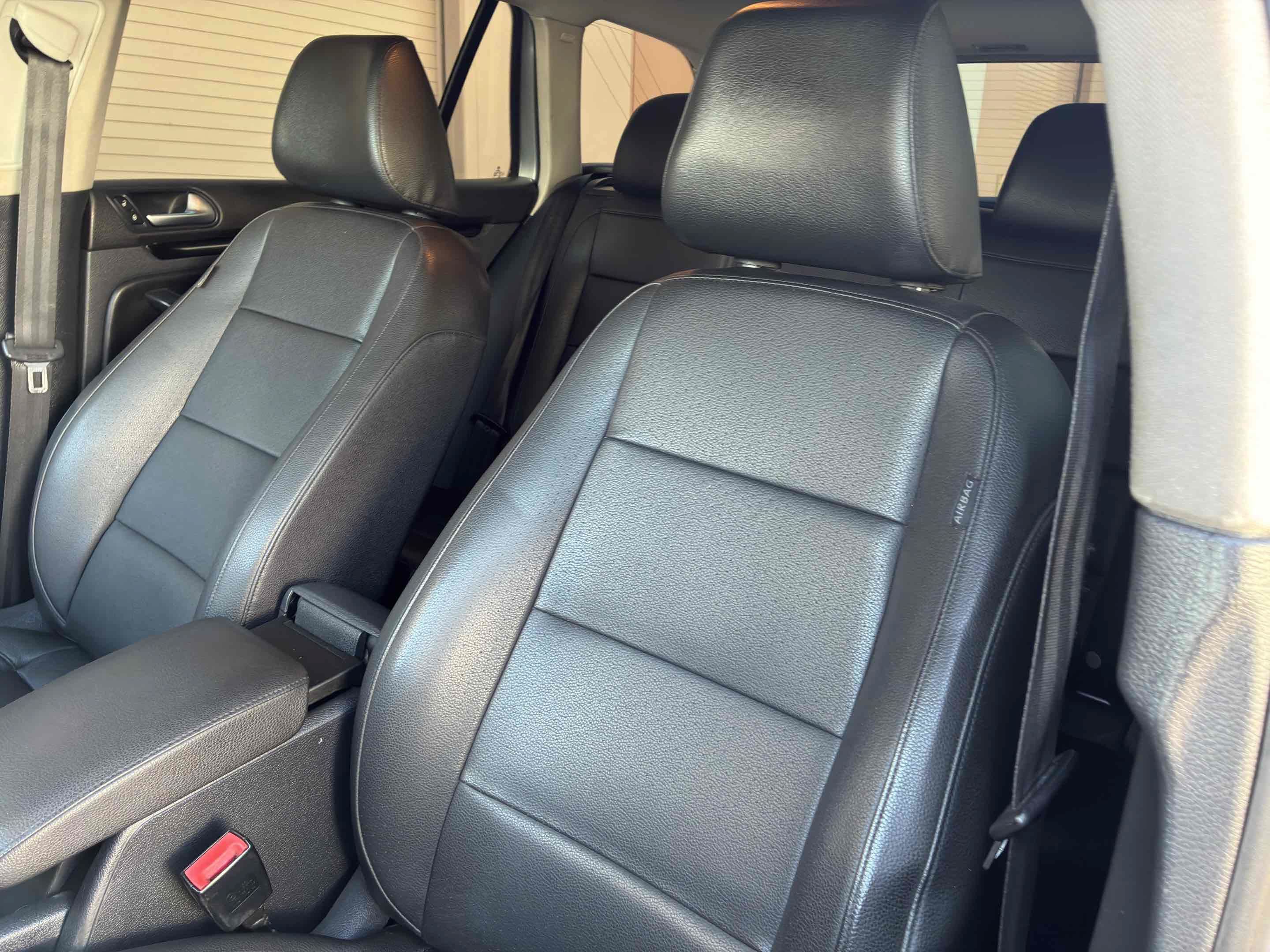 Used 2014 Volkswagen Jetta TDI FWD image 38